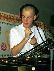 ��-���� ����